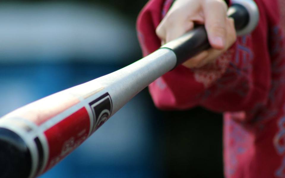 Wrapping Bat Grips for Cleaner Control and Feel