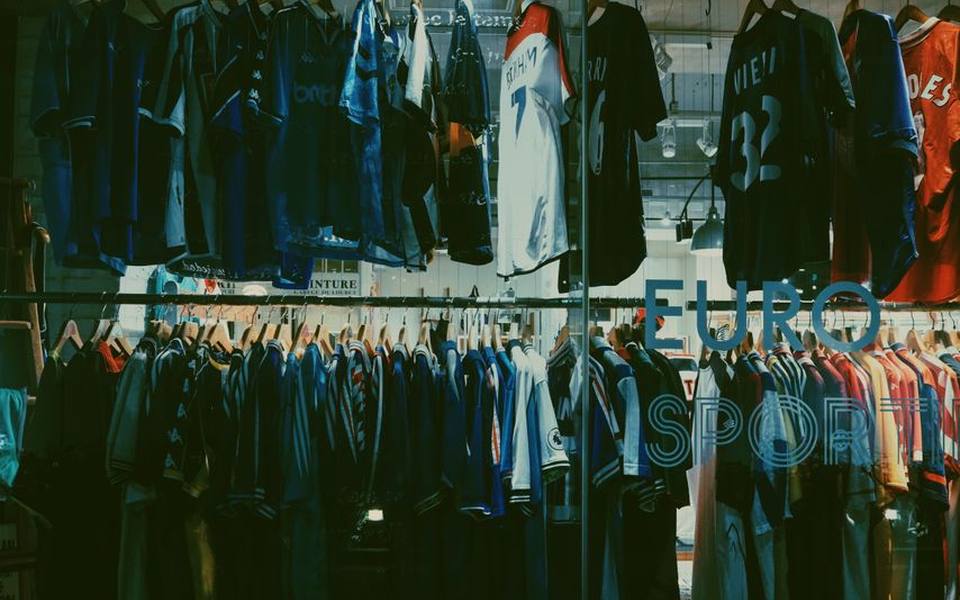 Fabric Choices and Technical Cuts for Custom Soccer Kits